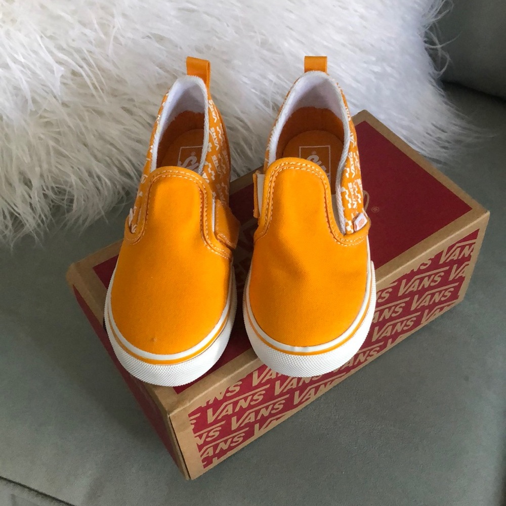 SLIP-ON VANS - NEW